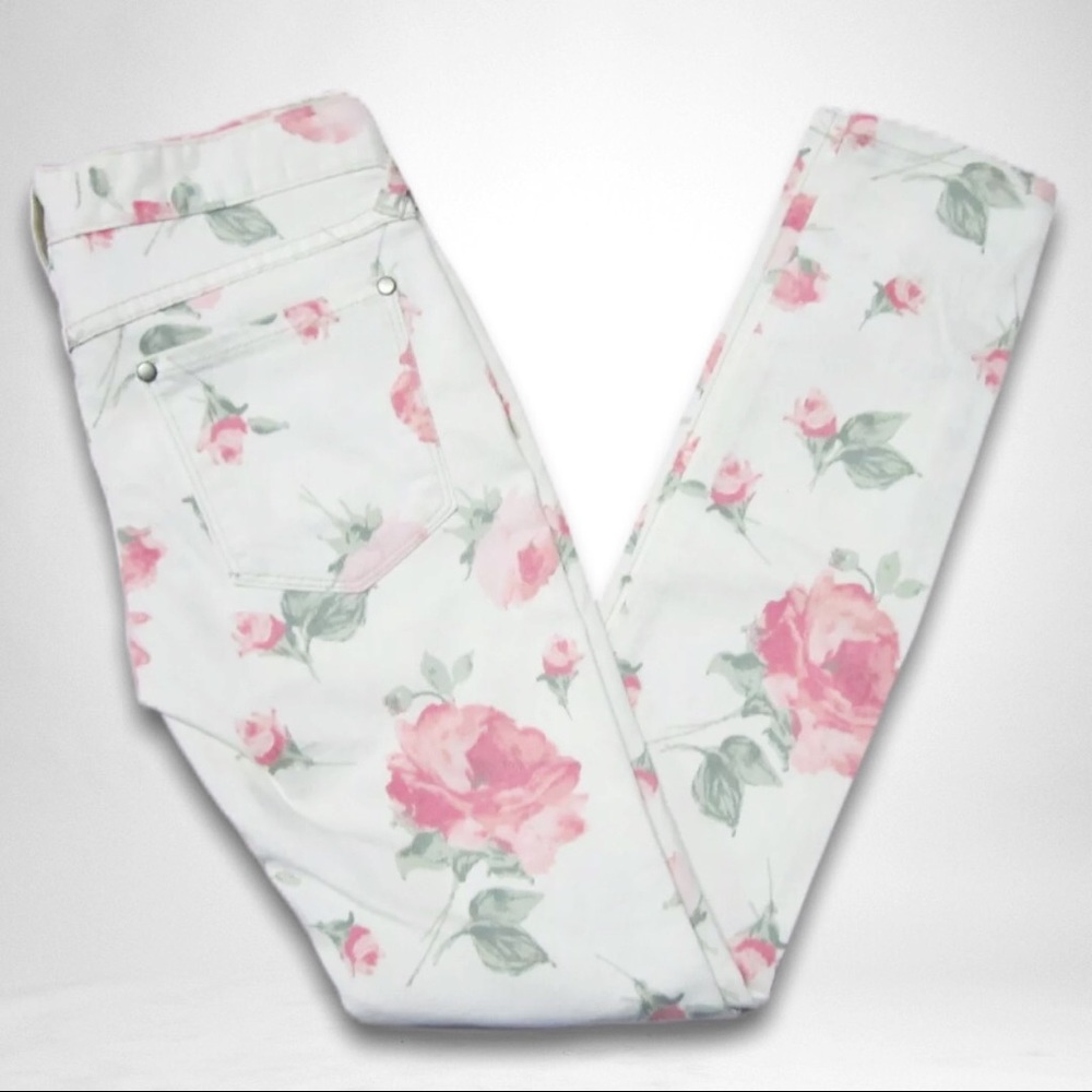 ❌SOLD❌ FREE PEOPLE Off White Floral Skinny Jeans - Picture 4 of 7